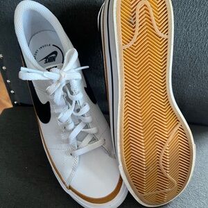 Women’s Nike Sneakers